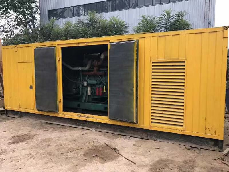 岑溪柴油发电机组滤清器内充满机油但压力不足如何进行故障排查？